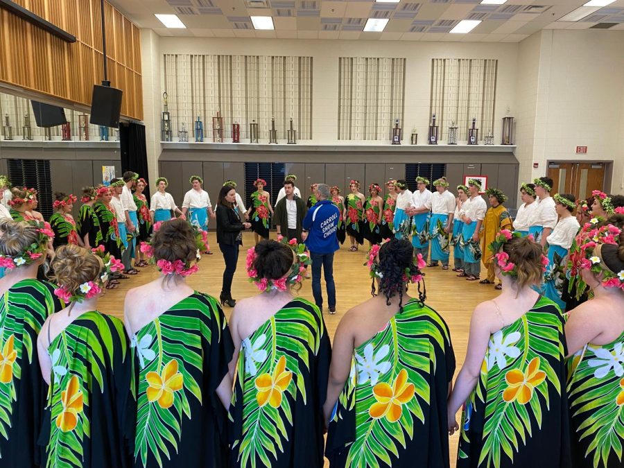 Minstrel Magic in the warm up room before their performance at Avon. Picture credits to Betsy Bloom. 