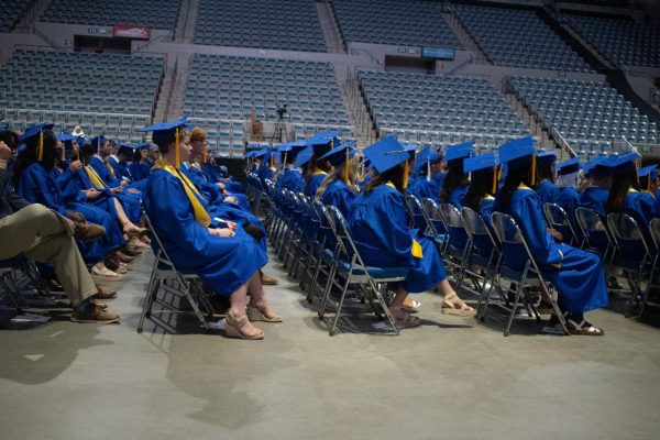 The class of 2024 practices graduation ceremony in June. The Indiana DOE is adjusting requirements for graduation. Photo by VM Smith. 